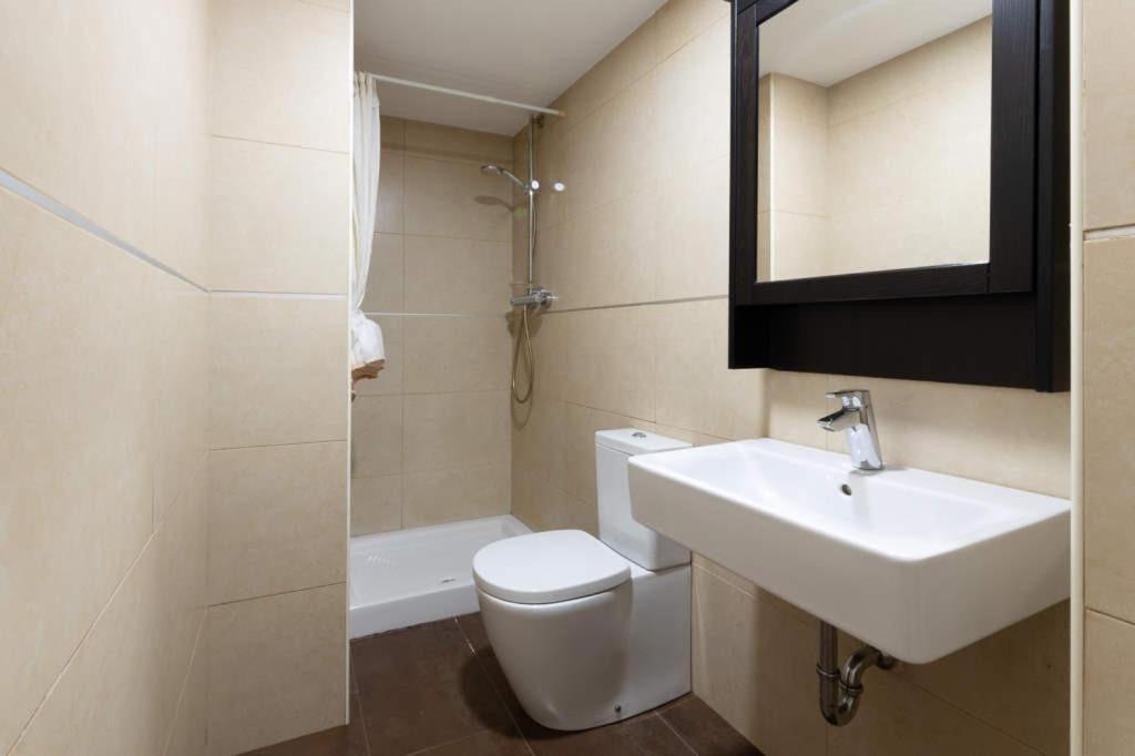 Apartment Live Camp Nou L'Hospitalet de Llobregat Exterior foto